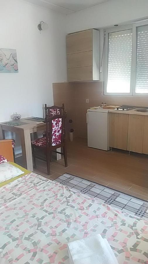 Apartman Laki Apartment Kotor Ngoại thất bức ảnh